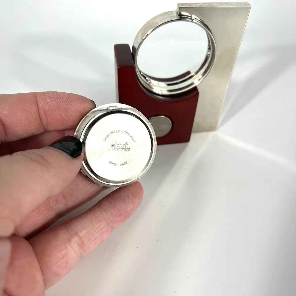 Vtg Genex Red Wood & Chrome Desk Clock Singapore Movement Silcon Electronics EUC